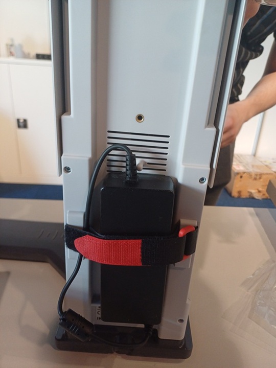 La façon de relier les panneaux de contrôle d'un évaporateur rotatif d'IKA