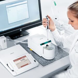 Une pipette mal adaptée au volume à prélever 