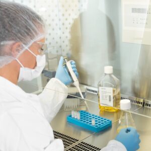 Pipetkegel vooraf bevochtigen 